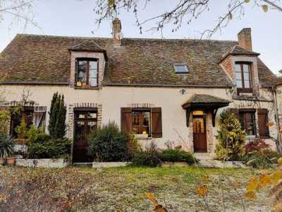Home For Sale in Sens, France