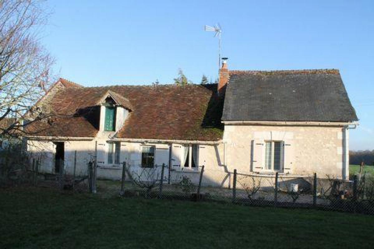 Picture of Home For Sale in Charnizay, Centre, France