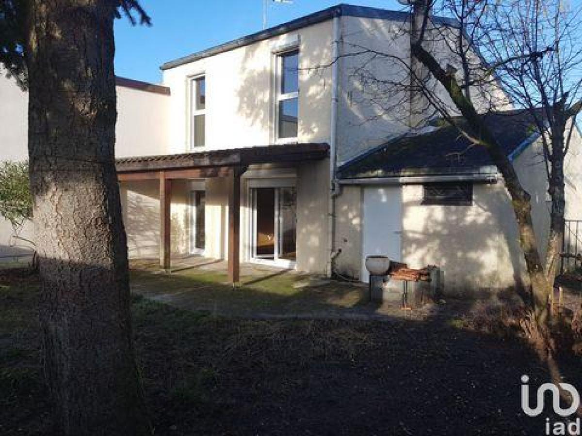 Picture of Home For Sale in Gradignan, Aquitaine, France