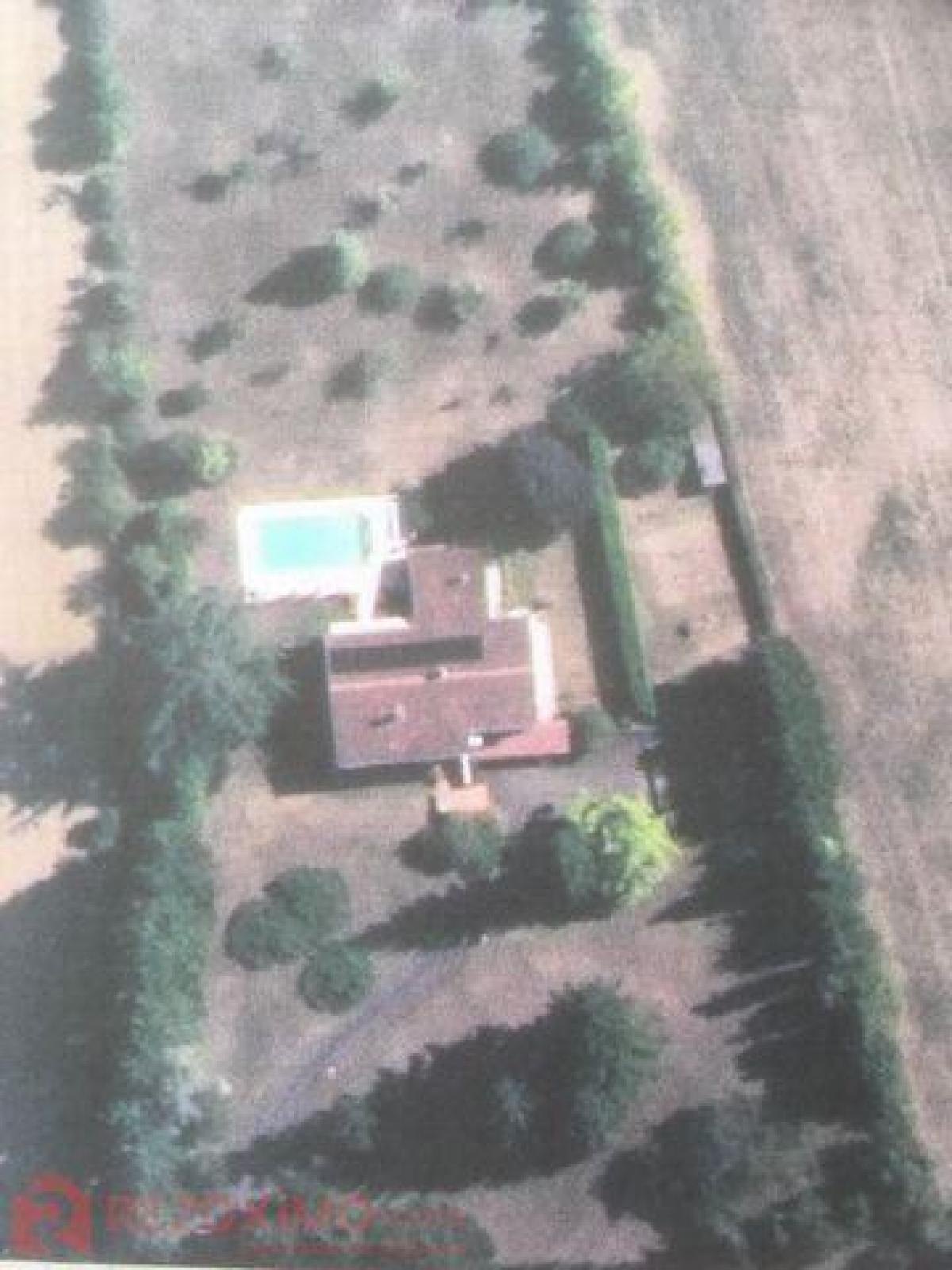 Picture of Home For Sale in Vic Fezensac, Midi Pyrenees, France