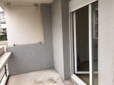 Apartment For Sale in Marseille, France