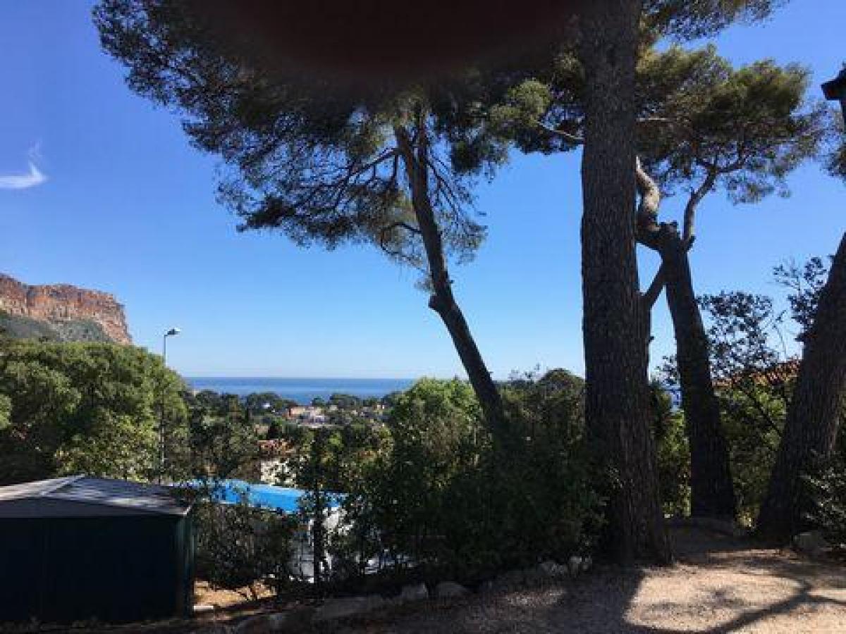 Picture of Home For Sale in Cassis, Provence-Alpes-Cote d'Azur, France