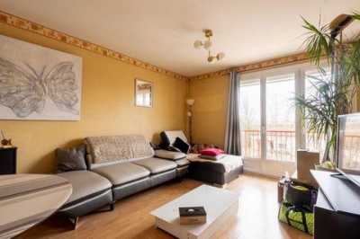 Condo For Sale in Merignac, France