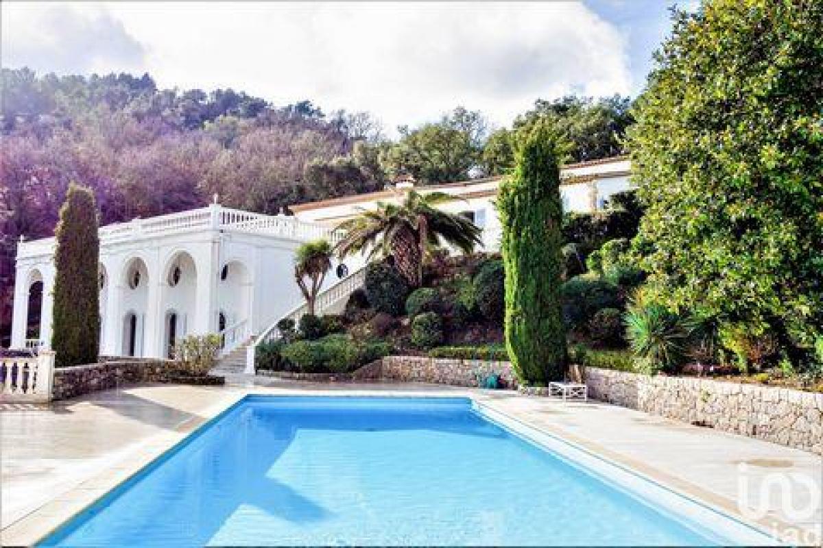 Picture of Home For Sale in MANDELIEU LA NAPOULE, Cote d'Azur, France