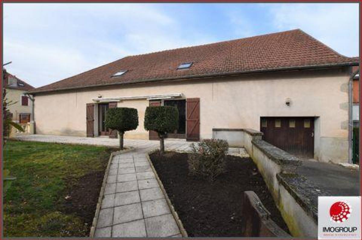 Picture of Home For Sale in Lapalisse, Auvergne, France