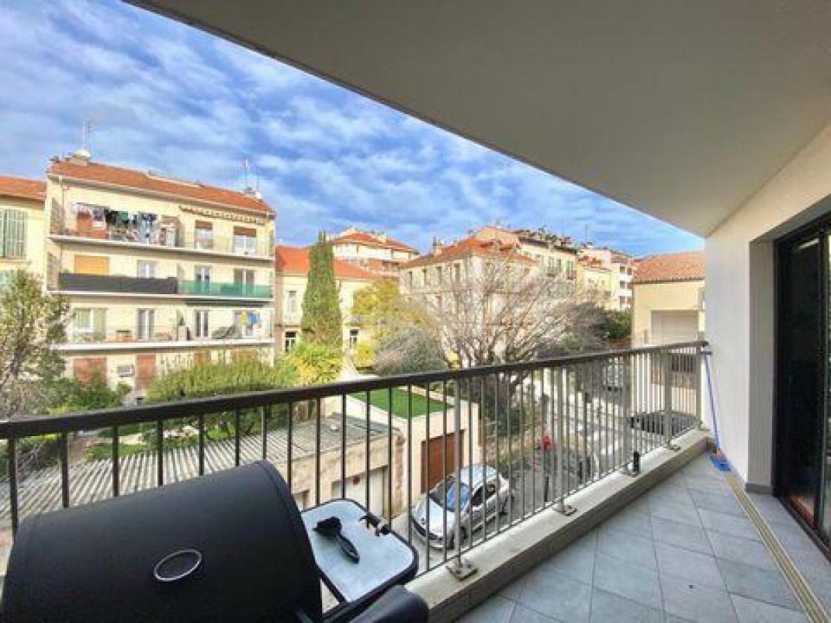 Picture of Condo For Sale in Hyeres, Cote d'Azur, France