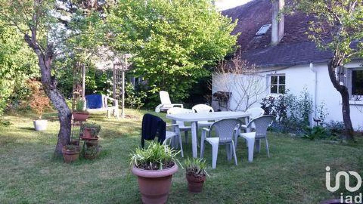 Picture of Home For Sale in Bourges, Centre, France