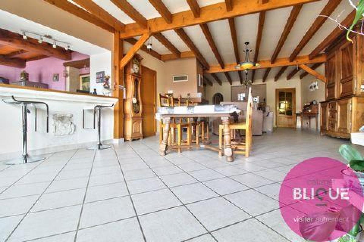 Picture of Home For Sale in Toul, Lorraine, France