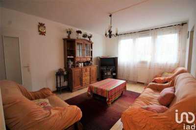 Condo For Sale in Beauvais, France