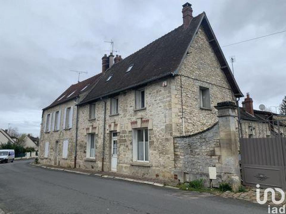 Picture of Condo For Sale in Senlis, Picardie, France