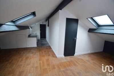 Apartment For Sale in Persan, France