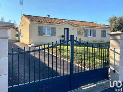 Home For Sale in Rauzan, France