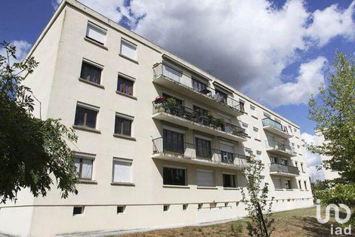 Picture of Condo For Sale in Amilly, Centre, France