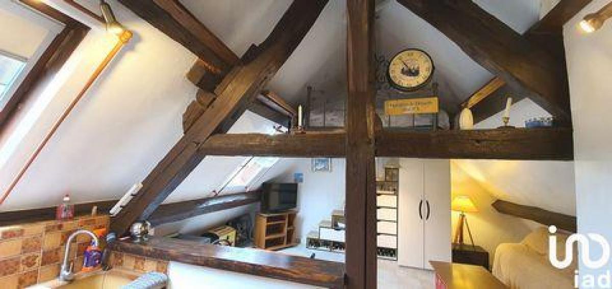 Picture of Apartment For Sale in Arpajon, Auvergne, France