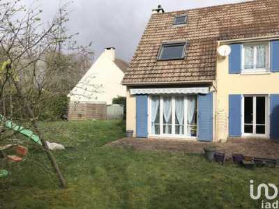 Home For Sale in Courcouronnes, France