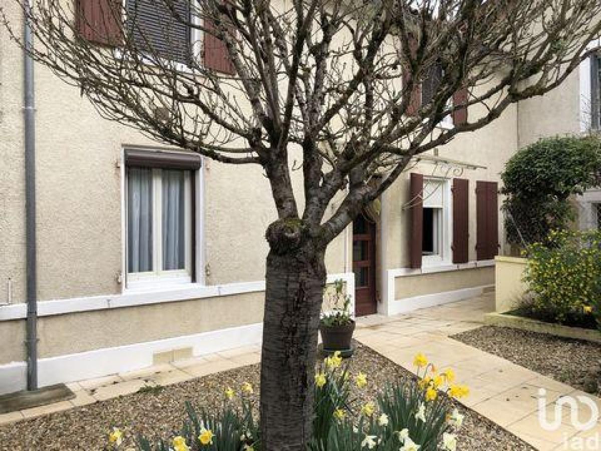 Picture of Home For Sale in Angouleme, Poitou Charentes, France