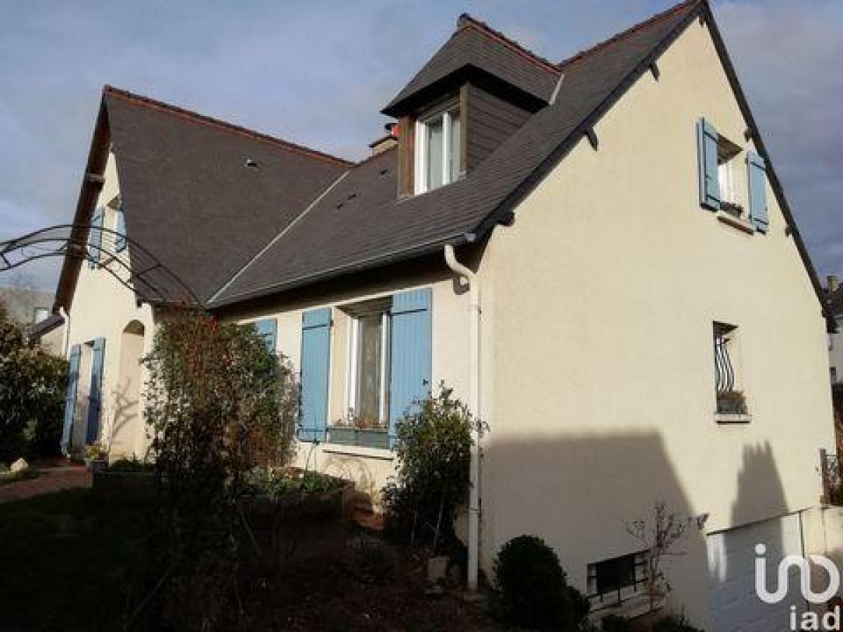 Picture of Home For Sale in Tours, Touraine, France