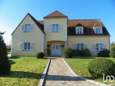 Home For Sale in Dreux, France