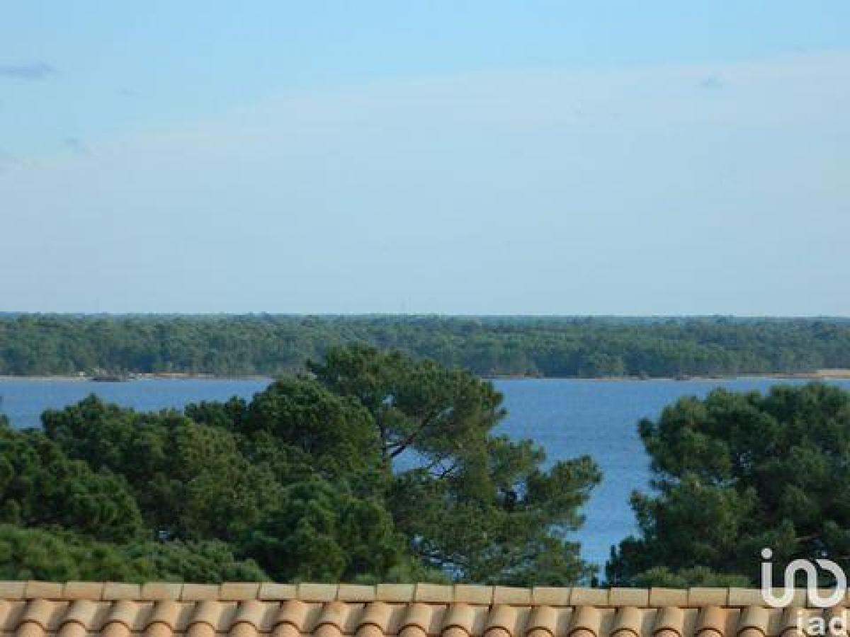 Picture of Home For Sale in Lacanau, Aquitaine, France