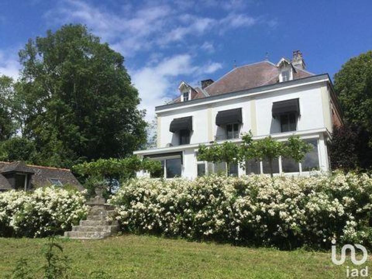 Picture of Home For Sale in La Capelle, Auvergne, France