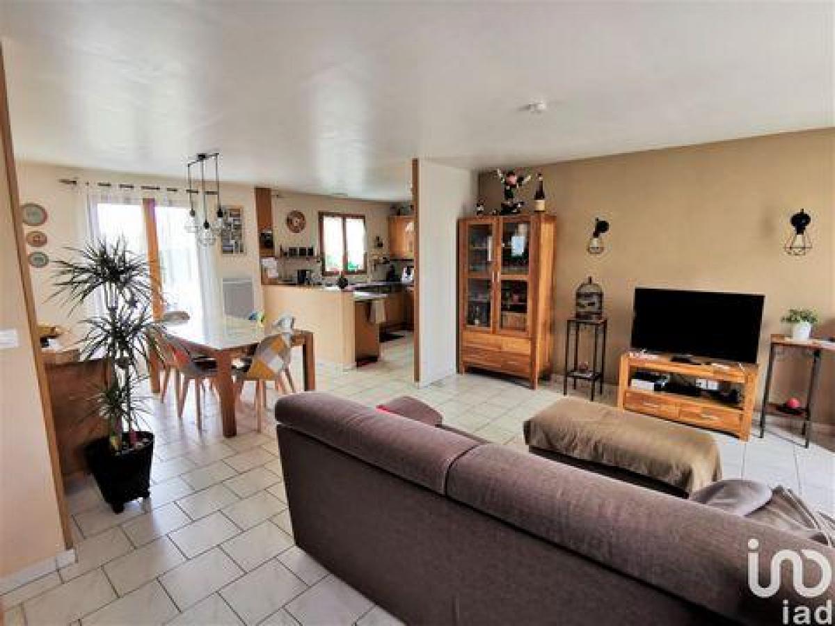Picture of Home For Sale in Ambillou, Centre, France