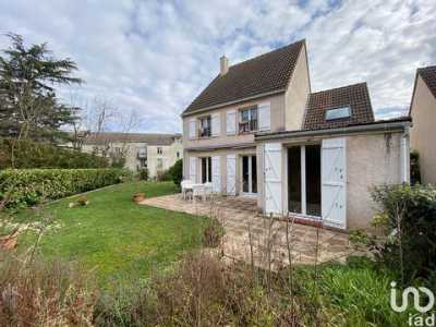 Home For Sale in Piscop, France