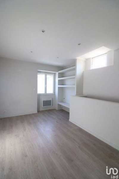 Home For Sale in Nimes, France