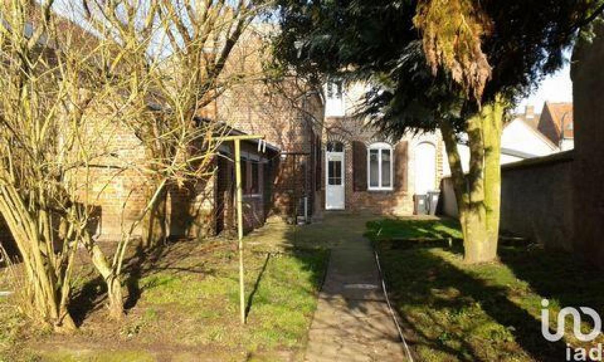 Picture of Home For Sale in Corbie, Picardie, France