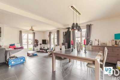 Home For Sale in Mortefontaine, France