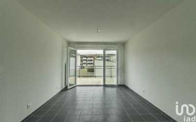 Condo For Sale in Draguignan, France