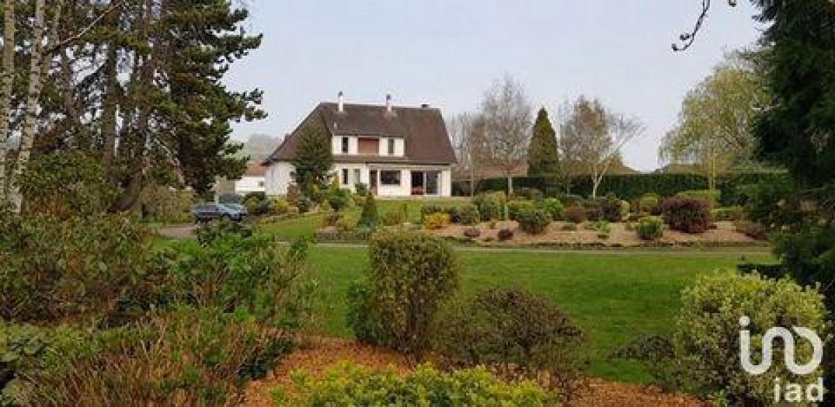 Picture of Home For Sale in Gamaches, Picardie, France