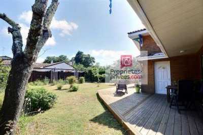 Home For Sale in Le Teich, France