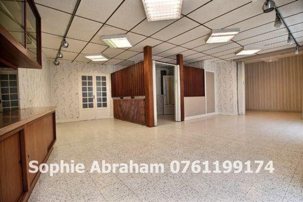 Picture of Home For Sale in Angerville, Centre, France