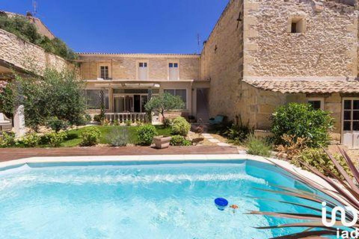 Picture of Home For Sale in Vergeze, Languedoc Roussillon, France
