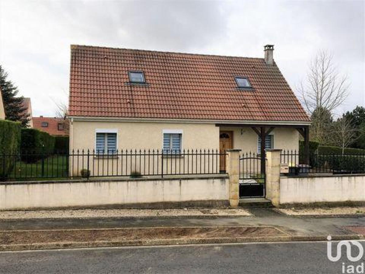 Picture of Home For Sale in Gauchy, Picardie, France