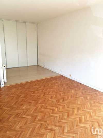 Apartment For Sale in Pessac, France