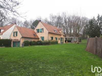 Home For Sale in Rambouillet, France