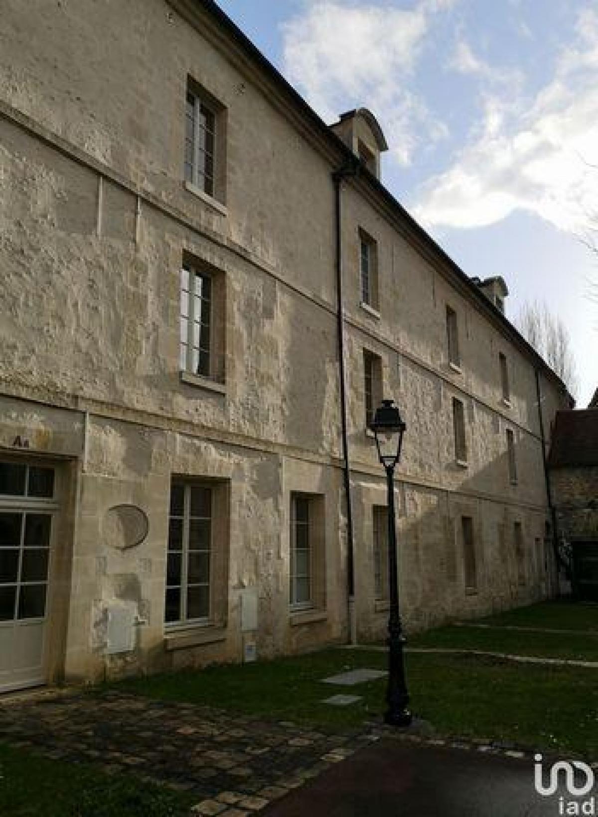 Picture of Condo For Sale in Senlis, Picardie, France