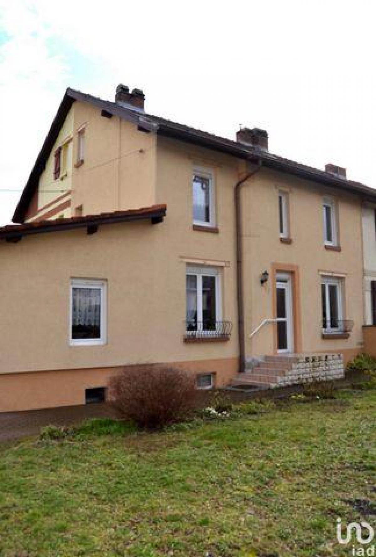 Picture of Home For Sale in Schoeneck, Lorraine, France
