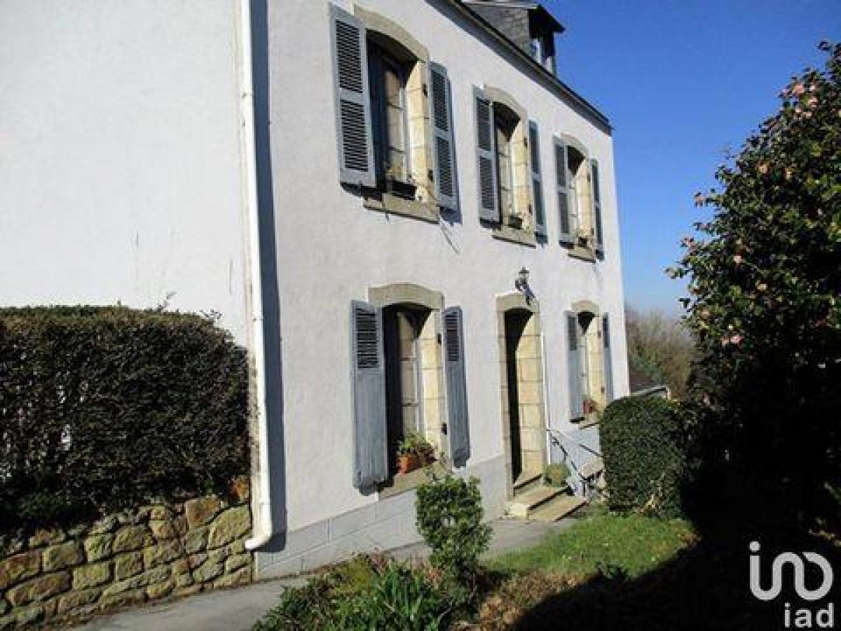 Picture of Home For Sale in Locronan, Bretagne, France