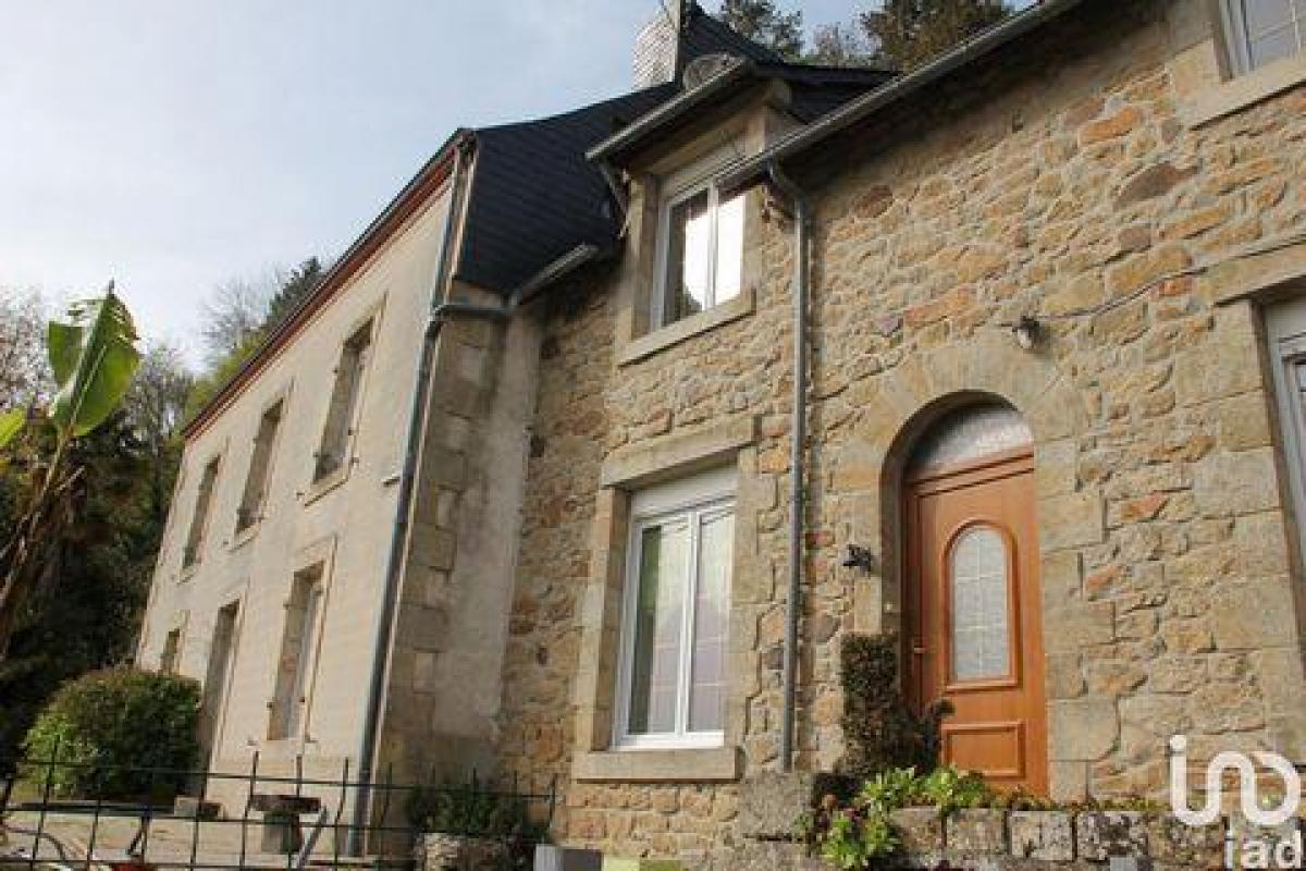 Picture of Home For Sale in Le Faou, Bretagne, France
