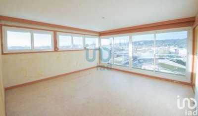 Condo For Sale in Sens, France