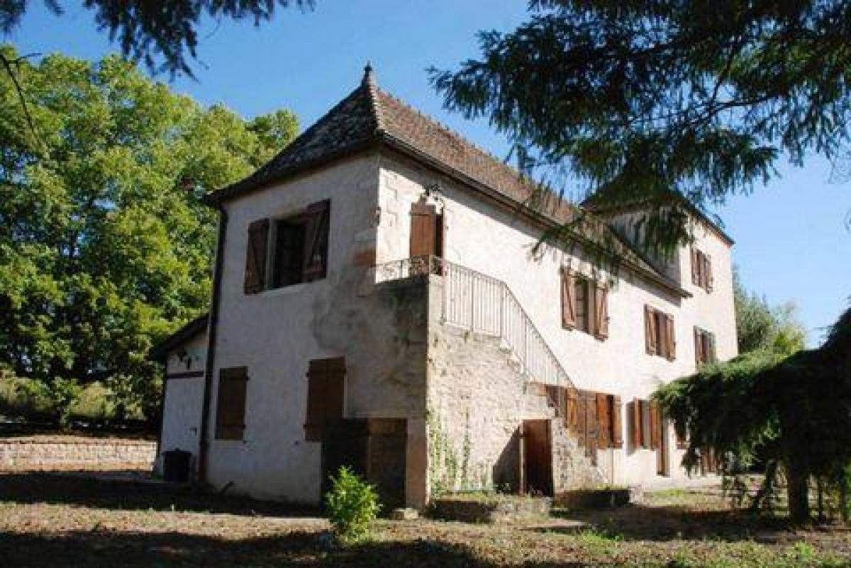 Picture of Home For Sale in Tournus, Bourgogne, France