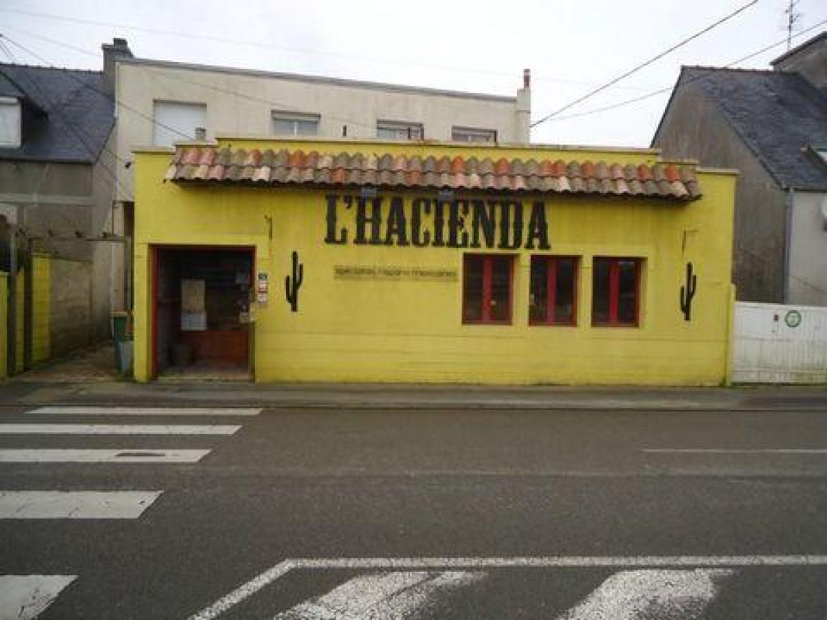 Picture of Office For Sale in Lannilis, Bretagne, France