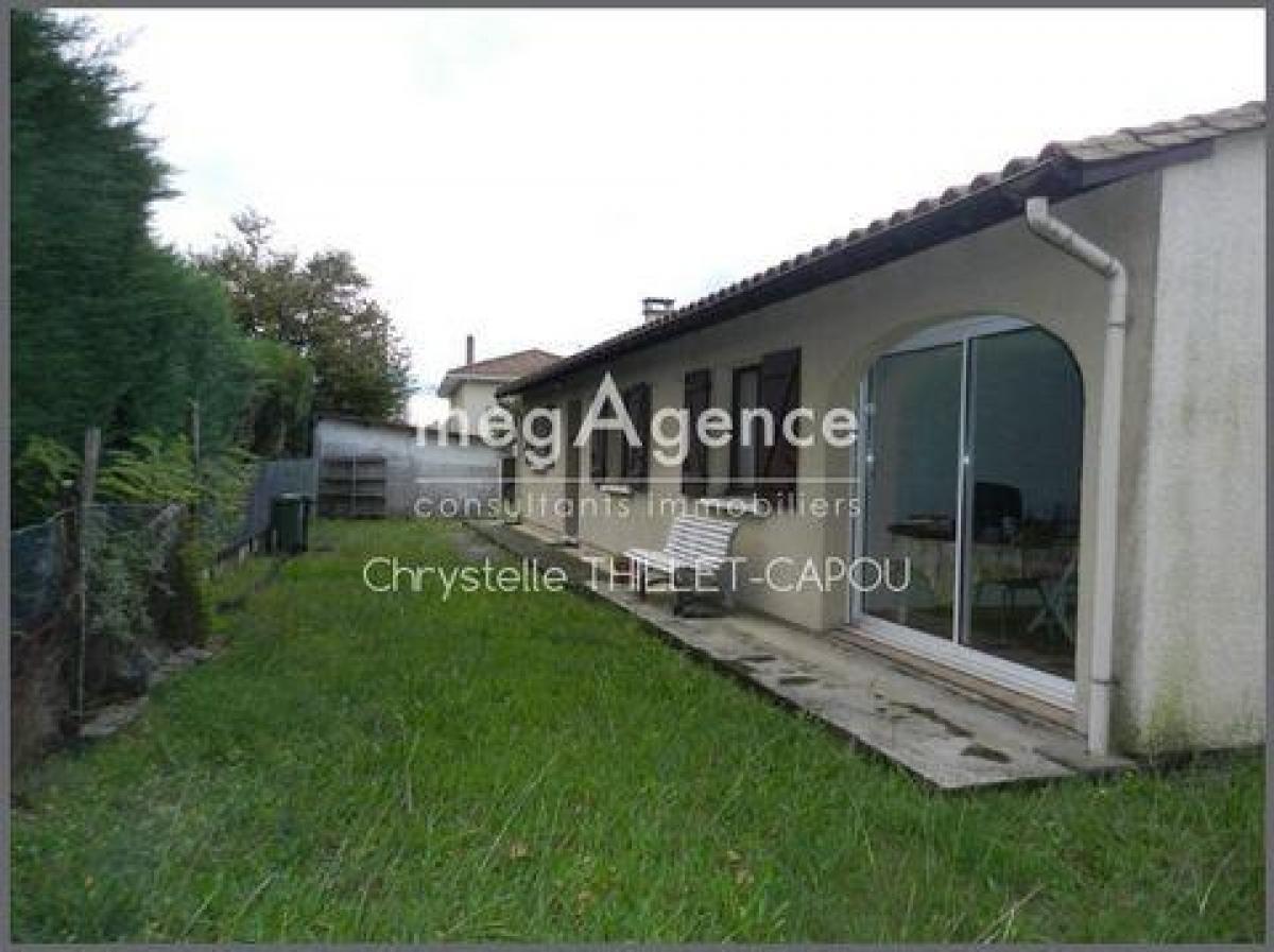 Picture of Home For Sale in Merignac, Poitou Charentes, France