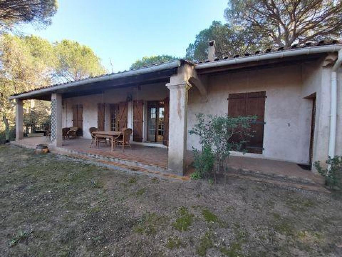 Picture of Home For Sale in Vidauban, Provence-Alpes-Cote d'Azur, France