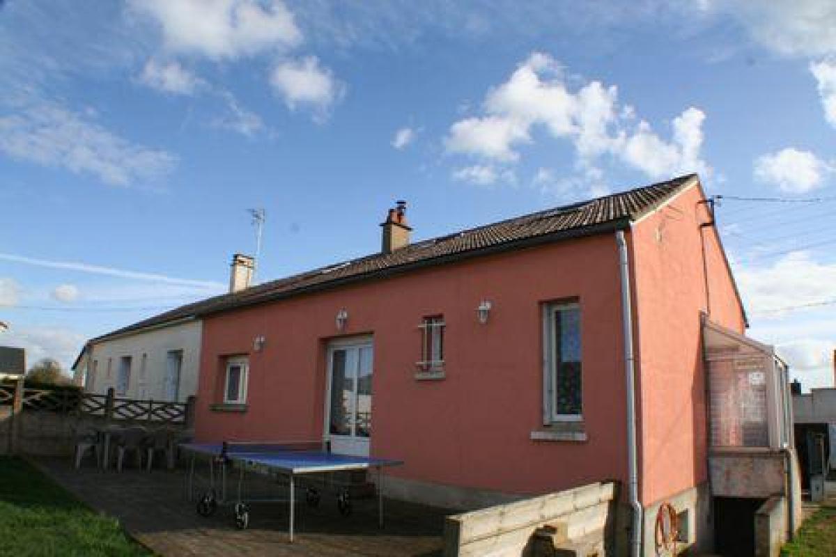 Picture of Home For Sale in Brou, Centre, France