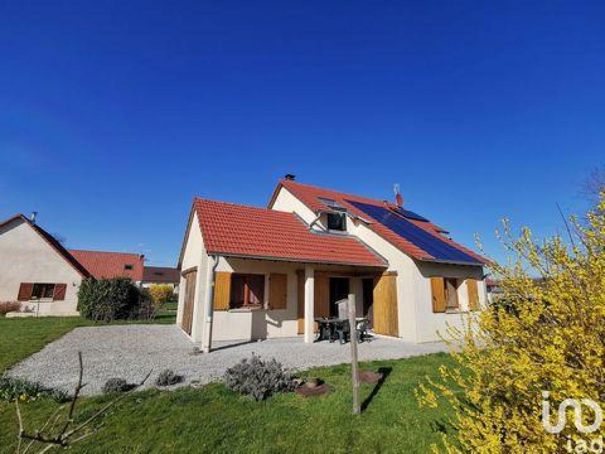 Picture of Home For Sale in Courcelles, Bourgogne, France