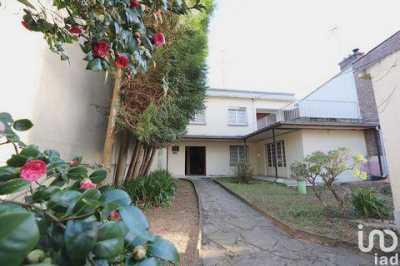 Home For Sale in Chauny, France