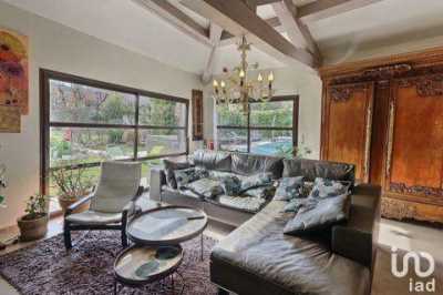 Home For Sale in Nans Les Pins, France